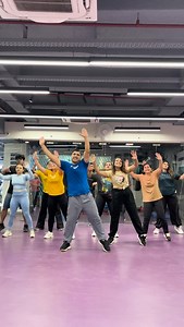 Sade Dil Te Chhuriyaa ♥️🔪 . Location @afvasundharaghaziabad ✅ . . #dancefitnesswithrk #saadediltechhuriyanchaliyan #groupdance #trending #bhangra #dalermehndi #explorepage #explore #reelsinstagram #virals #easydancesteps #afvasundharaghaziabad | Rahul Kapoor - Zumba Instructor