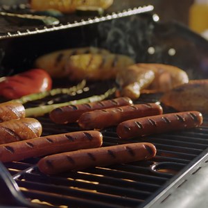 4.4K views · 14 reactions | Maple Leaf® Natural Top Dogs stops 5 minutes from turning into 2 whole hours. Made with real, simple, natural ingredients, there’s nothing to negotiate - except wanting more. | Maple Leaf Foods | Facebook