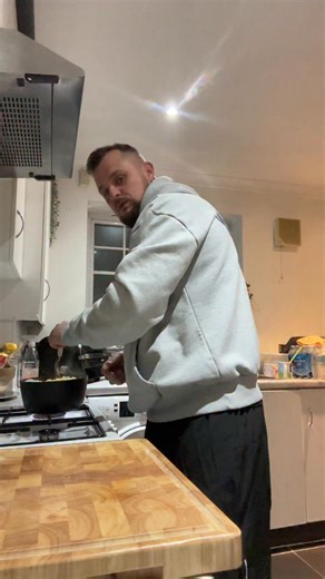 Christmas dinner update 🫶🏻❤️ | Daddy & Carly