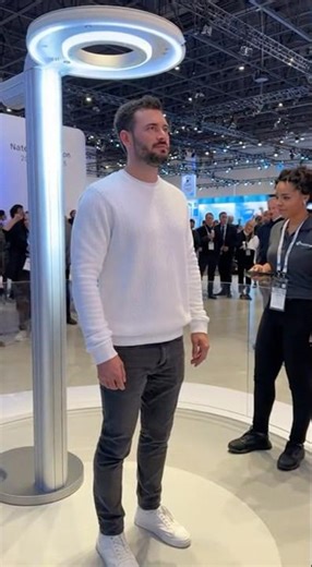 Trying a Fabric Coloring Machine 😮 White Shirt to Light Blue — Live Test 🩵