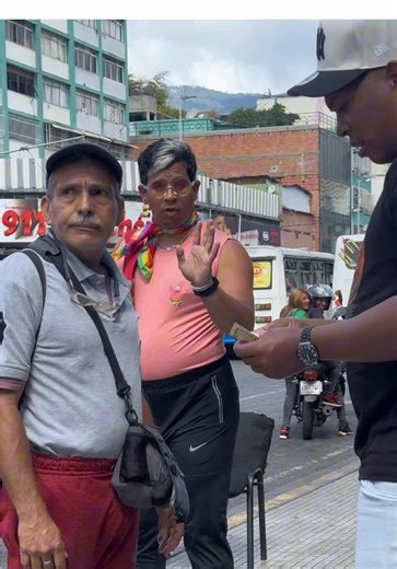 Broma del billete #paratiiiii #paratiiiiiiiiiiiiiiiiiiiiiiiiiiiiiiiiii | dollar on string prank