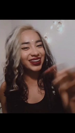 13K views · 1.1K reactions | #Tbt Defectos... Hace 5 años estaba empezando a independizar mi proyecto como solista, Y... empecé con esta canción, está en mi primer álbum con par modificaciones y sigue siendo uno de mis temas favoritas. Ya escuchaste la versión final? | Yidaky | Facebook