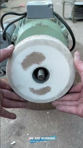 ⚙️ Turning an Old Motor into a Bench Grinder