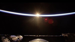 Human spaceflight and robotic exploration future