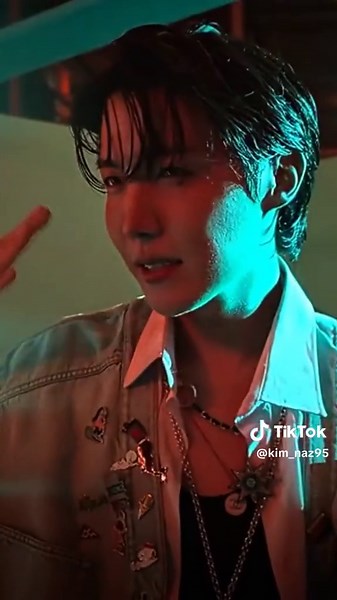 Happy Birthday to the World's Best Dancer, Jhoooope!