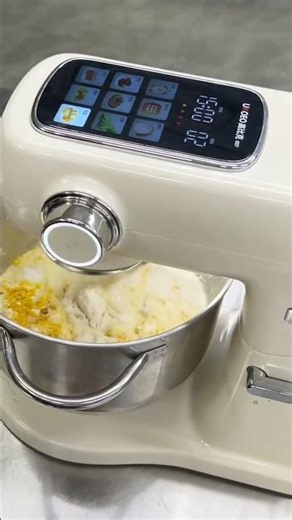 This Smart Dough Mixer Does All The Work! 🍞🤯