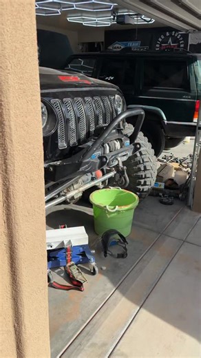 I bet you didn’t know about the new Superwinch Scorpion 🔥🔥 #superwinch | OFF ROAD N CHILL