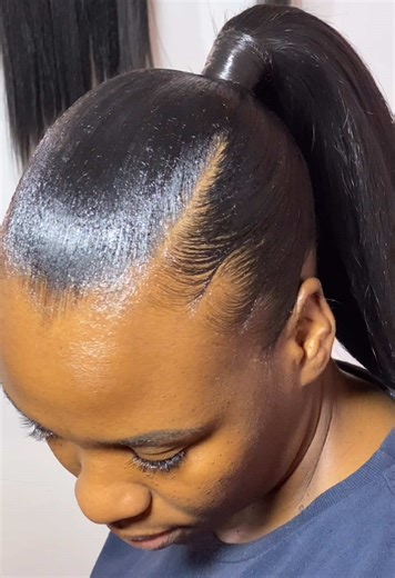 Slick ponytail for R400 including bundles #tailsbymogomotsi #ponytailmahikeng #ponytail