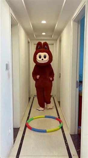 🐭🤣Cute Zimomo & Mokoko jumping into the hula hoop #shorts