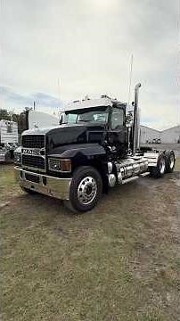 New 2026 MACK PINNACLE Pi64T Day Cab MP8-505c HP 3.25 Ratio 213in WB 1/3 #macktrucks #mackdaycab