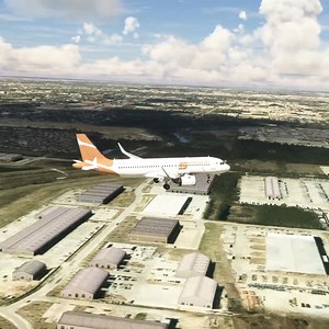 38K views · 873 reactions | Very amazing landing Airbus plane at George Bush Intercontinental_H Airport | Ls11 Cambodia Gaming Room | Facebook