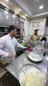 2.5M views · 10K reactions | 10 Metre Kare Dükkanda 100 Yıldır Yoğurt Satıyorlar! #reklam | Yunus Emre Altıntaş | Facebook