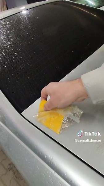 #focus #fordfocus #verniktemizleme #verniksökücü #guneşyanigigiderme #gunesyanigirevizyon #güneşyanigionarim #otodincer #dincmax