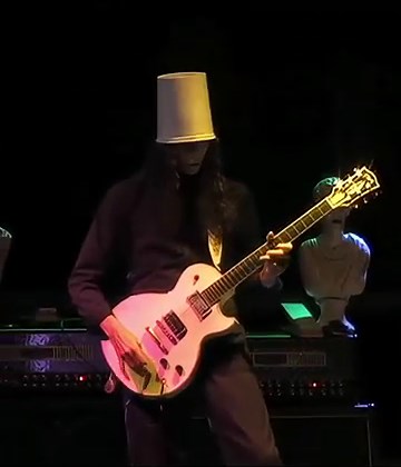 Buckethead pays tribute to King (LeBron) James! 🏀 #buckethead #shorts #guitar