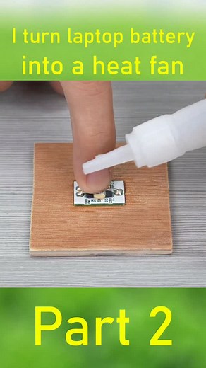 🔥 I Turn Laptop Battery Into a Heat Fan ⚙️ | PART 2 🎯 Keywords: diy heat fan, laptop battery reuse, motor fan experiment, homemade heater, creative science 💬 Caption: 💨 The fan is alive! 🔋🔥 Now it’s time to boost power and test the heat output ⚡ 🏷️ Hashtags: #BatteryReuse #HeatFan #DIYScience #LaptopBattery #TechExperiment #HomemadeFan #EngineeringDIY #KingHomemade2023 📜 Description: In Part 2, we bring the **fan to life** using DC motors and laptop batteries ⚙️. Watch how it starts heat