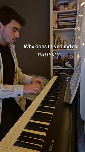 I need to try this with an orchestra (arr. by @Valentin) #vivaldi #piano #bridgerton #spring #maxrichter