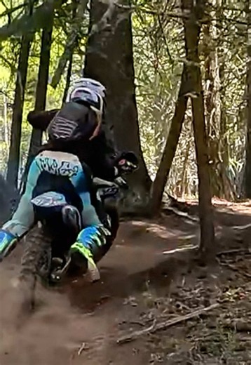 Best comment wins! #amsa #girlswhoride #xc #enduro