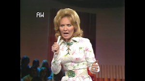 Today is the birthday of Scottish singer Lulu! As many of you know, Lulu was one of the regular performers on The Ray Stevens Show in 1970. Here she is being introduced by Ray before performing her hit song "Oh Me Oh My (I'm A Fool For You Baby)". #HappyBirthday Lulu Official! #raystevensshow #1970tvshow #70stv #70stvshow #lulu #ohmeohmy #liveperformance #70smusic #happybday #itsyourbirthday | Ray Stevens