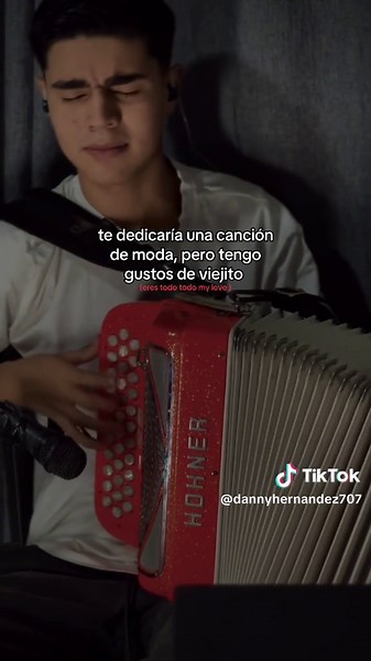 Eres Todo Todo: Acordeón y Sentimientos