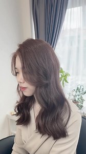 殺In this era of hair coloring trends, everyone is experimenting with...