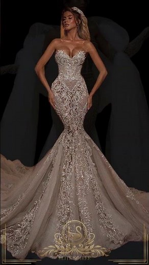 💋 Sexy wedding dresses with MAJOR sex appeal! 🦢🤍 Elite Soirée | Luxury Weddings