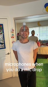 Microphones When You Do a Mic Drop — Funny Mic Reaction