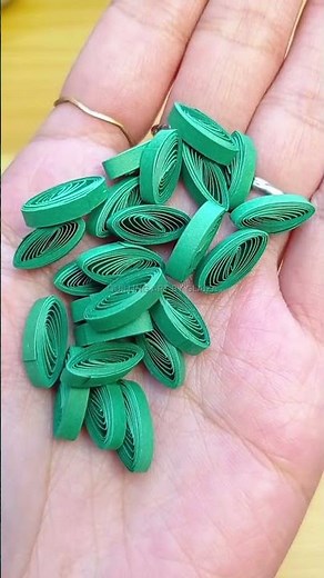 Bring nature to life with paper quilling leaves #HandmadeArt #QuillingArt #CreativeCrafts #diy #art