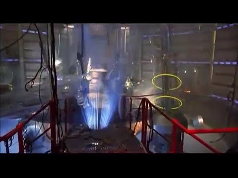 Mighty Morphin Power Rangers The Movie The Command Center Gets Destroyed