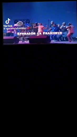 2.3K views · 85 reactions | Werrason concert Bercy 2000 ans 臘‍♂️易 | Fifhy Siwa Stone La Belle | Facebook