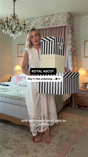 Royal Ascot Day 1 Red Hat Unboxing – Red Dress Outfit Ideas