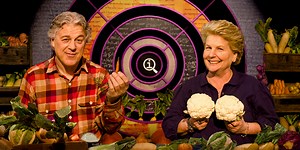 QI Series V episode guide - British Comedy Guide