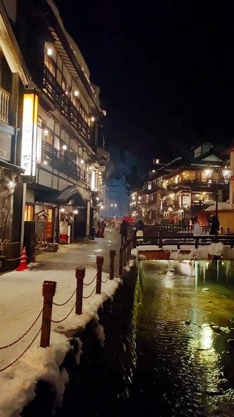 努力とコツ掴めば一週間前でも予約できました🥺🥺🤍 #銀山温泉 #銀山温泉街 #山形#山形旅行#千と千尋の神隠し #タイムスリップ #温泉#温泉旅行