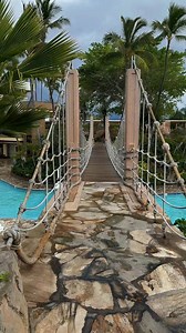 16K views · 48 reactions | Day 1 of Hawai’i便 Will be here for a week experiencing a couple of our besties getting married!!懶 Not only has this trip already started out beautifully, but to end off day 1 a group of whales put on a show! They jumped out of the water 8 times in a row and I’ve never seen that in person before  #travel #whale #hawaii | Justin Slater | Facebook