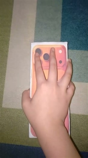 unboxing cardboard i phone 17 pro max