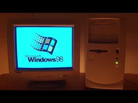 Windows 98 PC startup in 2021