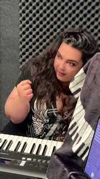 Vocal Coach lesson with a Baritone/ Lean on Me #shorts #vocalcoach #singer