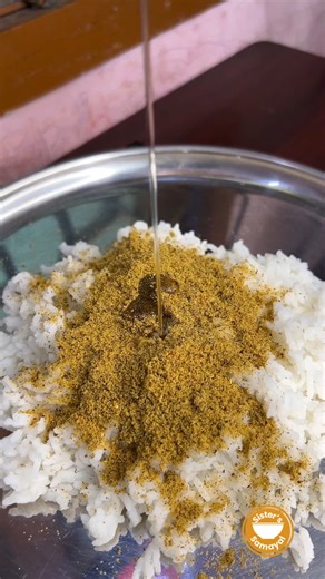 Sister's Samayal on Instagram: "அப்ப நிமிராம எடுப்போ | Prandai Rice Mix For Purchase: Sister's Samayal Products Website link : www.sisterssamayal.in WhatsApp : 9715655426 Ingredients: Black Urad Dal - 100gms Channa Dal - 50g Seeragam - 1/2tsp Black pepper - 1/2 tsp Dry Chilli - 3 Oil - 5ml Garlic - 5 veldt Grape - 100g Tamarind - half lemon size Curry Leaves few #prandaipodi #ricemix #jointpainrelief #jointpainremady #instandricemix"