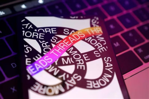 Threads Is Rolling Out the Ability to Save Posts to Several Users