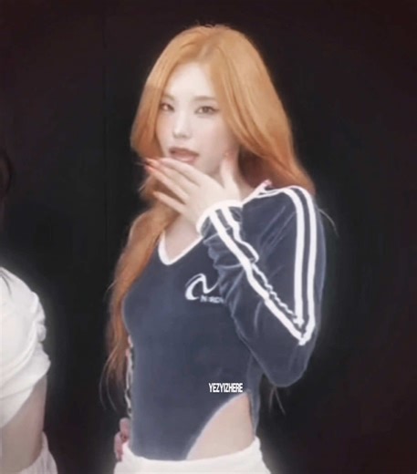 #YEJI :: in fact, everything suits her #itzy #edit #hwangyeji #fyp