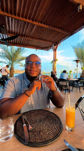 J’ai lancé un petit jeu que j’ai appelé KÉLO 🎮 Un jeu simple et fun à jouer en famille ou entre amis. 👉 https://kelo.sn/ Développé avec Next.js, Docker, Nginx. D’autres niveaux, thèmes et versions plus pimentées arrivent bientôt 🔥 On y jouera aussi en live très prochainement. #Kelo #IndieDev #SideProject #WebDev #NextJS