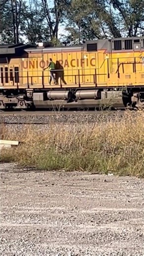 #unionpacific #conductor inspecting his engine before departing through Union, #nebraska #trains