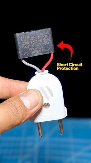 Another function of a capacitor is as a short circuit protector. #diy #electronics #electrical #creativeideas #shortcircuitprotection #tutorials | DIY electro