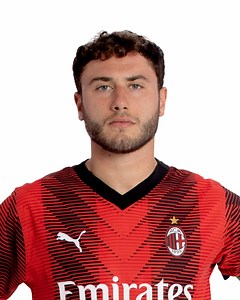 Never stop dreaming 💭❤️🖤 #WorldDreamDay #SempreMilan #MondayMotivation | AC Milan