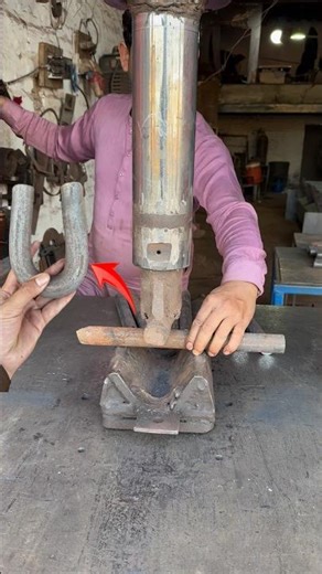 😱How to Bend Steel Rod into U Shape | Bending Machine Work #bendingtips