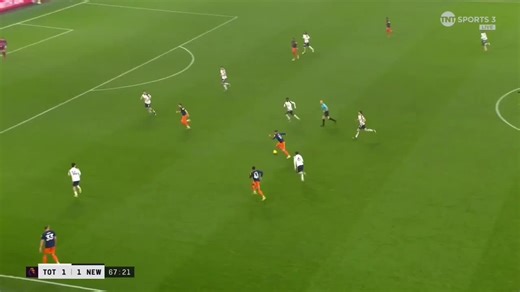 Jacob Ramsey Shines with Stunning Goals for Newcastle United