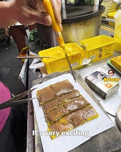 1.5K views · 47 reactions | Vietnamese Street Food. Banana Pancake in Hanoi, Vietnam #vietnam #vietnamesefood #food #foodie #pancake #vietnamesepancake #bananapancakes #nutella #delicious #streetfood #vietnamesestreetfood | Mr. Taster | Facebook