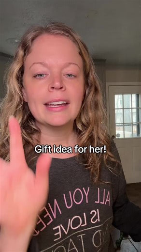 Grab him up now so you aren’t rushing around in February looking for something good! #valentinesdaygift #valentinesday #giftforher #teddybear