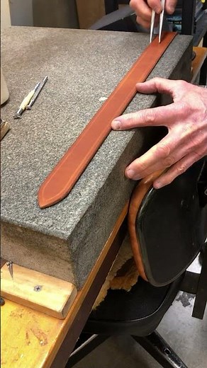 How to basket weave stamp leather X513 Tool - YouTube Leathercraft and Leather Working #shorts