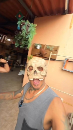 con este me despido de tatuar sres mi columna ya no me dio le intente pero dijo que nel suerte a los que los raye 💀😞🫡🫡🤝✍🏾🔥🔥🔥🔥😁 | Samuel Diaz Razo