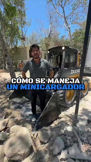 Minicargador o vodka: ¿Cómo se maneja esta máquina de construcción?